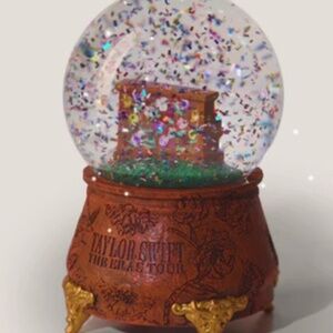 Taylor Swift The Eras Tour Acoustic Piano Snow Globe NEW